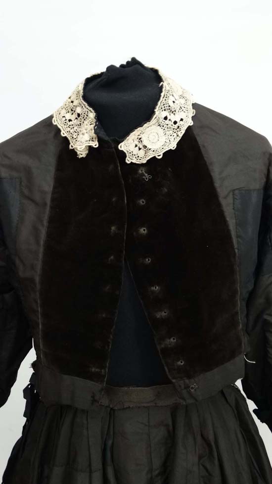 A Ladies black silk, lace and velvet Victorian mourning skirt and jacket together with another black - Image 6 of 9