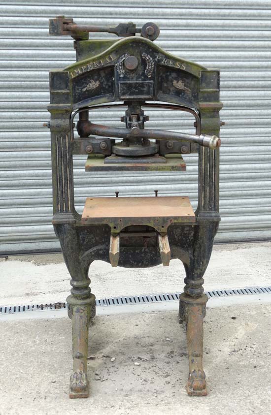 Floor Standing Letter / Printing Press : - Image 5 of 5