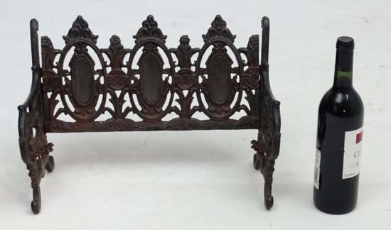 Garden and Agricultural : a miniature cast Iron Salesman's Sample of an ornate garden bench.  15 1/ - Image 3 of 4