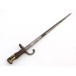 Militaria : A Fusil Gras Mle 1874 Rifle bayonet , the 20 1/2" triform blade marked ' Mre d'armes