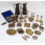 Quantity of assorted metalware CONDITION: Please Note -  we do not make reference to the condition