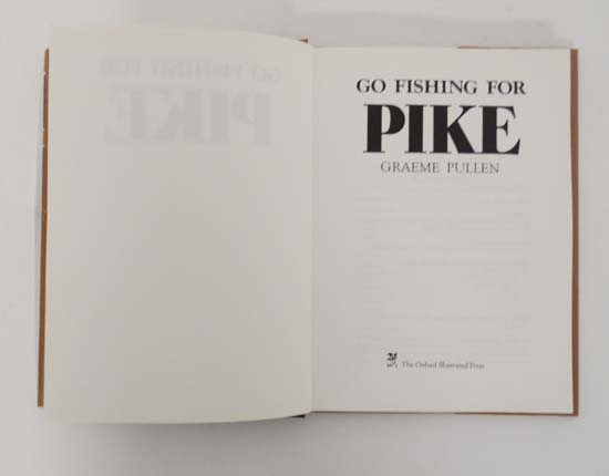 Books: A collection of 5 books in the '' Go Fishing For '' series by Graeme Pullen. Published by the - Image 12 of 13