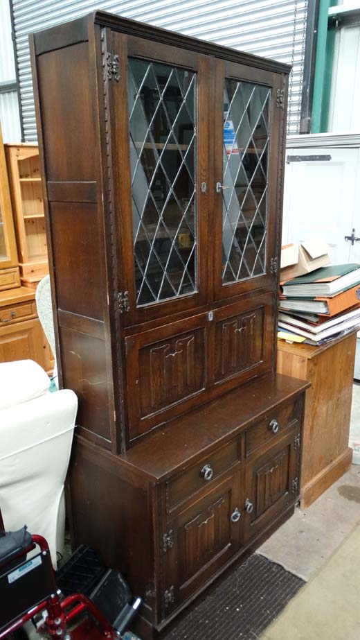 Glazed oak bookcase CONDITION: Please Note -  we do not make reference to the condition of lots - Image 2 of 3