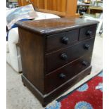 Chest of drawers CONDITION: Please Note -  we do not make reference to the condition of lots