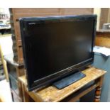 Toshiba flat screen television  CONDITION: Please Note -  we do not make reference to the