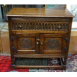 Small oak sideboard CONDITION: Please Note -  we do not make reference to the condition of lots