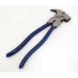 A pair of fencing pliers CONDITION: Please Note -  we do not make reference to the condition of lots