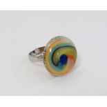 A vintage retro white metal ring set with Murano glass style cabochon to top CONDITION: Please