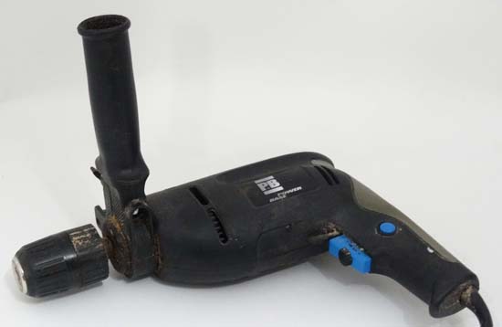 Power Base Hammer Drill CONDITION: Please Note -  we do not make reference to the condition of - Image 2 of 3