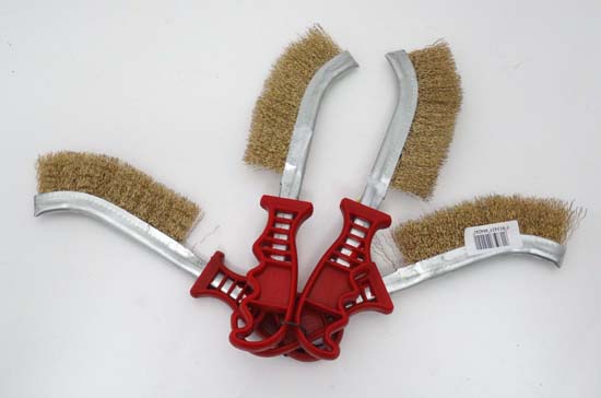 Four wire brushes (4) CONDITION: Please Note -  we do not make reference to the condition of lots