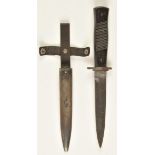 *Trench Knife. A Great War dagger, the 15cm steel blade stamped  ‘Gottlieb Hammesfahr Solingen