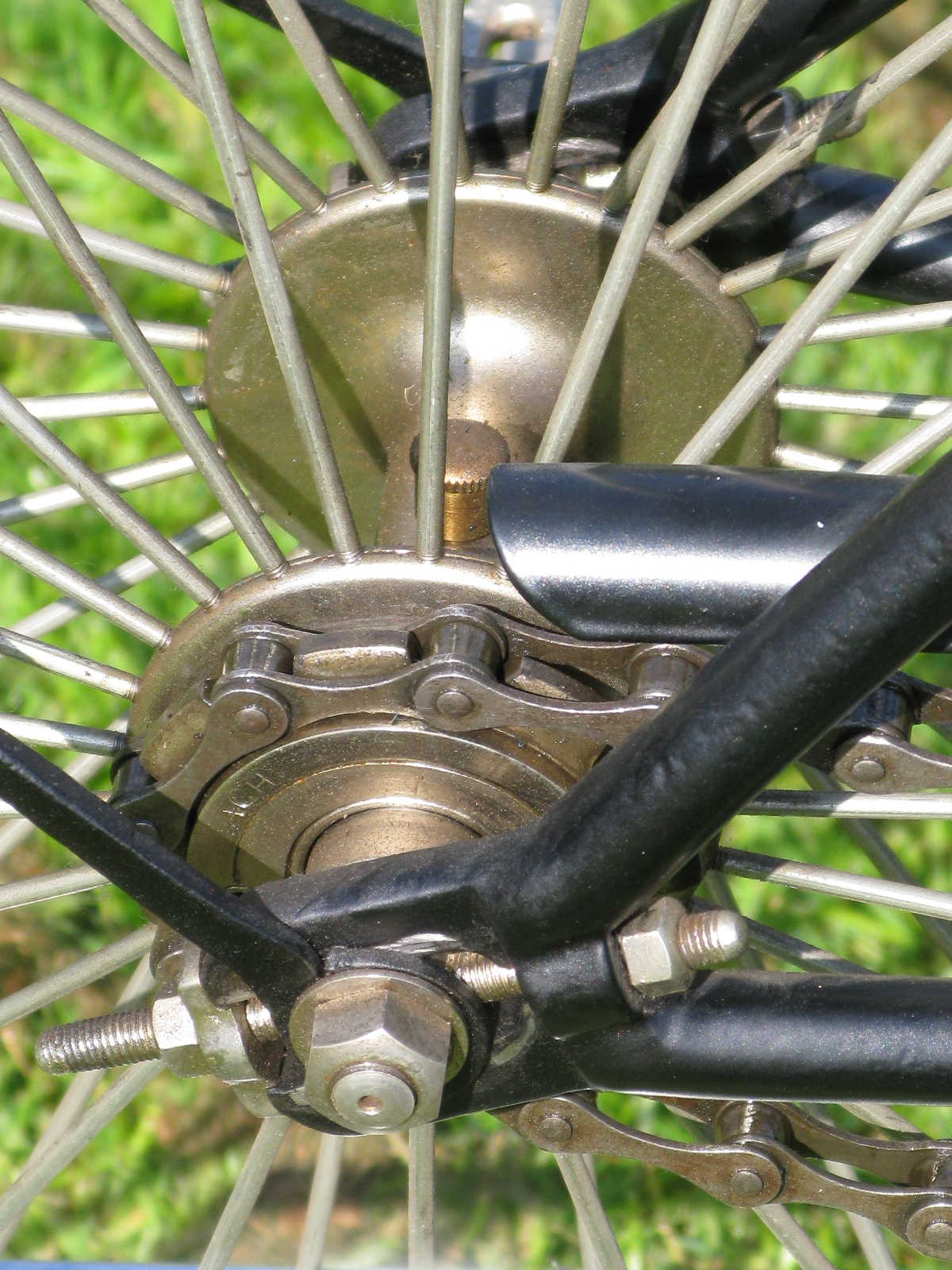 *A Solid-Tyred Safety Bicycle. A black-painted bicycle with good quality, old-style nickel-plating - Image 2 of 5