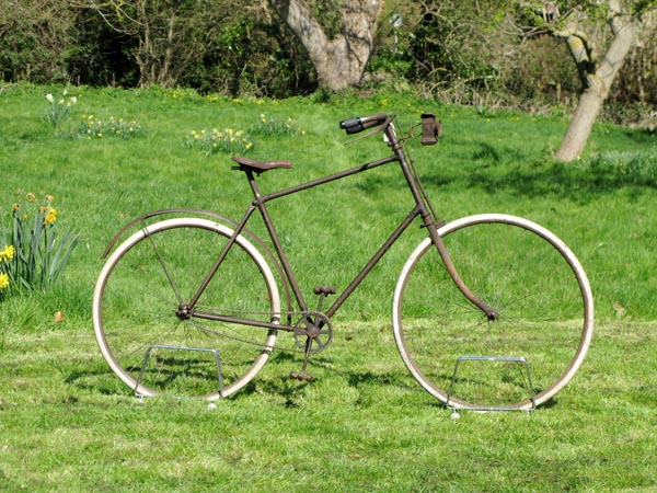 *A Diamond-Framed Safety Bicycle, having a 22-inch frame, 18-inch handlebars with a 30-inch front