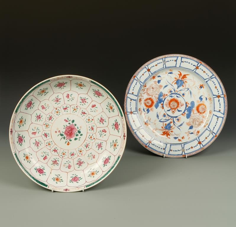 TWO CHINESE 18TH CENTURY DISHES, one in Imari style, 15" dia.; the other in famille rose, 14.5" dia.