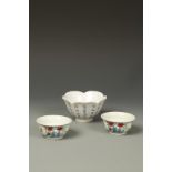 A CHINESE CALLIGRAPHIC BOWL AND TWO CHICKEN CUPS, 20thC, the largest 4.5" (3)