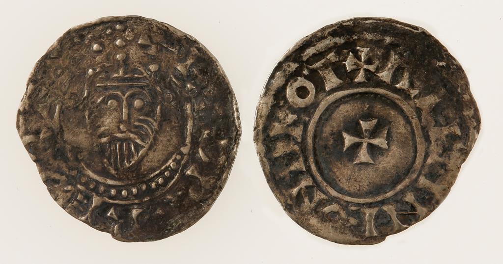 ANGLO-SAXON, EDWARD THE CONFESSOR, 1042-66 A.D. PENNY. Small Cross Type. Crowned facing bust on