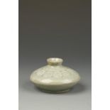 A KOREAN INLAID CELADON 'OIL' JAR, the shoulder decorated with a band of chrysanthemum flowers,