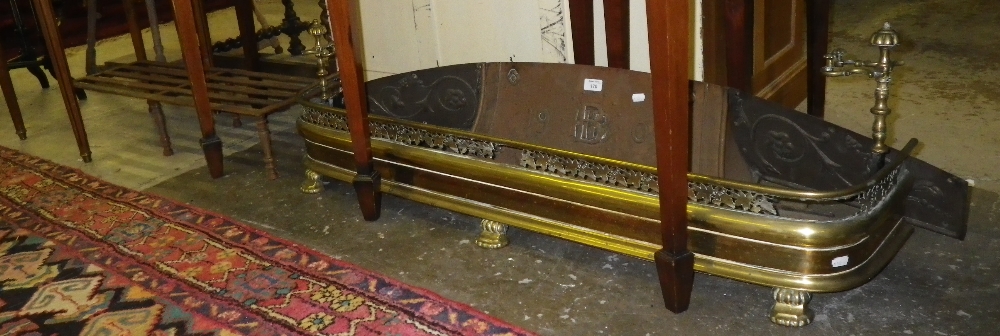 A Georgian brass fireguard and other items (3)