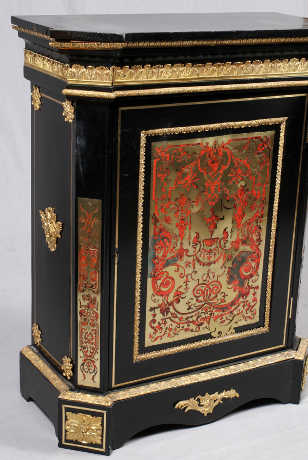 FRENCH BOULLE & BRONZE ORMOLU MOUNTED CABINET,  19TH C., H 44", W 34", D 17": A black lacquer  and - Image 3 of 5