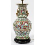 CHINESE ROSE MANDARIN PORCELAIN VASE MOUNTED AS  LAMP, H 30 1/2'', DIA 7'': Baluster form