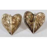 14KT GOLD & STERLING HEART EARRINGS, PAIR, L 3/4": Marked "Simmons". Totaling approximately 10