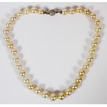 SALTWATER PINCTADA MAXIMA PEARL NECKLACE, GIA, L 18": A lady's graduated single strand Saltwater