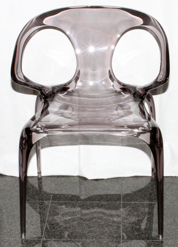 THE AVA CHAIR BY SONG WEN ZHONG, C. 2009, H 31", W 22": A transparent polycarbonate injected