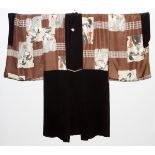 JAPANESE SILK KIMONO, 20TH C., L 36": Decorated in paneled scenes of two figures along the top.