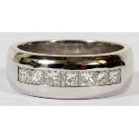 1.18CT DIAMONDS & 14KT WHITE GOLD BAND, SIZE 10:   A 1.18ct diamonds princess cut 14kt white gold