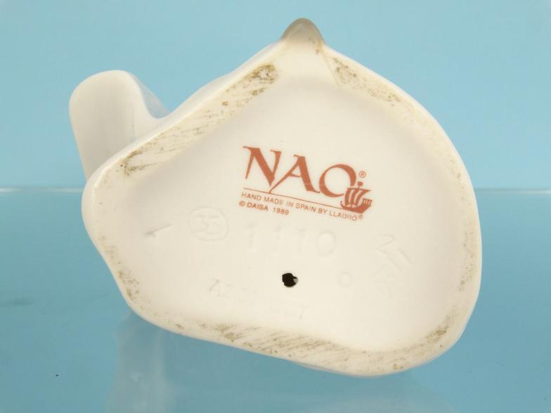 Five Nao China figures, the largest 24cm high : For Condition Reports please visit www. - Image 30 of 37
