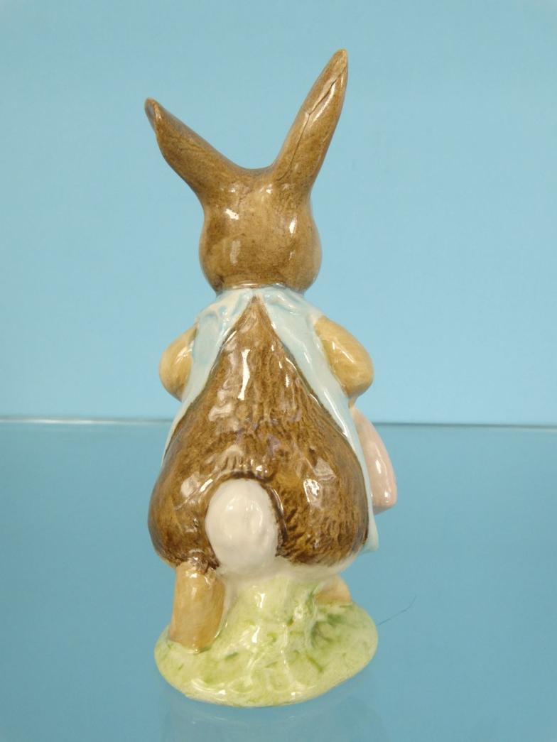 Four Beswick Beatrix Potter figures and a set of six Babycham glasses : For Condition Reports please - Image 38 of 53