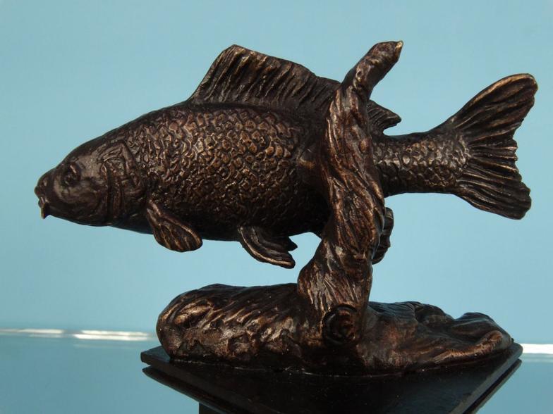 Bronzed carp trophy, 13cm high : For Condition Reports please visit www.eastbourneauction.com - Image 6 of 9