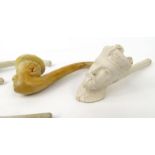 Selection of antique clay pipes including novelty head example, the longest 14cm long : For