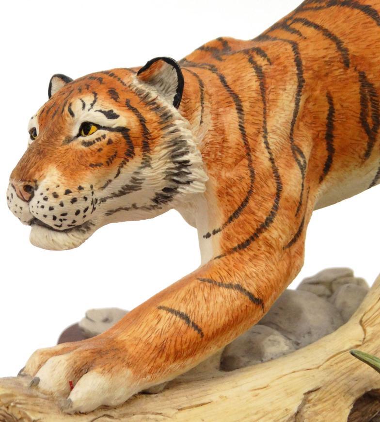 Limited edition collectable tiger, Coalport figurine and a boxed Royal Doulton figurine : For - Image 8 of 11