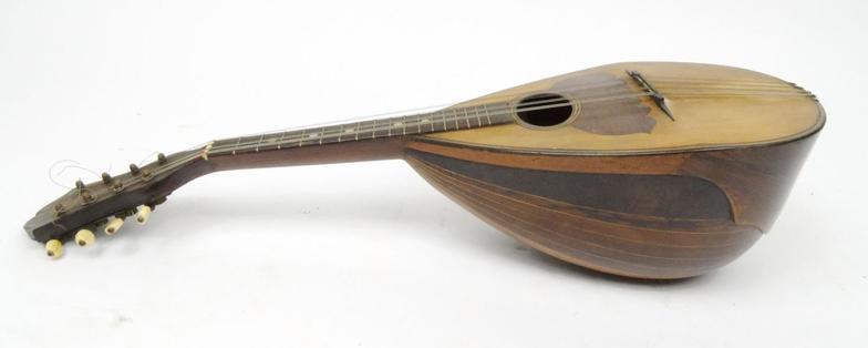 Old wooden mandolin, bearing a Stridente Napoli paper label 'Fabrica di Mandolini Via Antonio, 22' : - Image 4 of 10