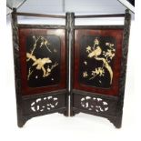 Oriental lacquered folding screen relief decorated with birds, 90cm high : For Condition Reports