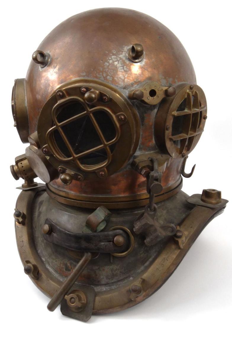 Rare 1929 12-bolt A.J. Morse & Son Incorporated commercial diving helmet , with the original spanner - Image 4 of 4