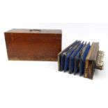 Victorian inlaid rosewood accordion with mother of pearl keys housed in a wooden box L14359 (for