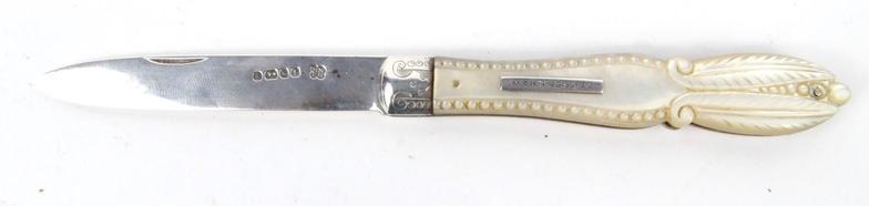 Cased Victorian silver and mother of pearl pocket knife, RMEH Sheffield 1853-54, 9cm long : For