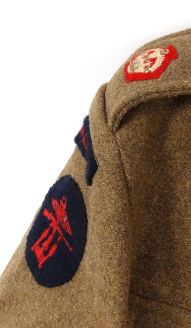 World War II British military interest jacket and trousers : For Condition Reports please visit - Image 4 of 9