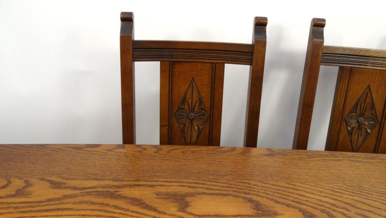 Oak old charm dining table and six chairs : For Condition Reports Please visit www. - Image 3 of 7