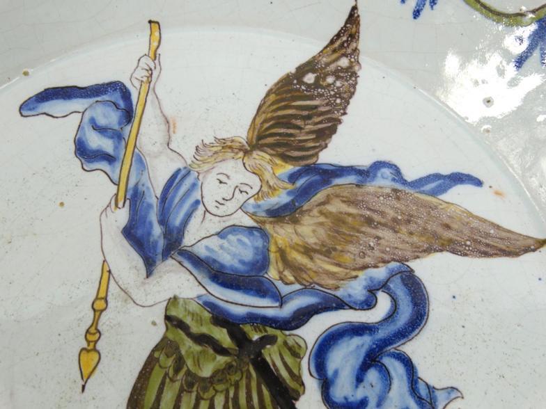 Victorian  pottery Delft ware plate hand painted with l'archange de St Michel, 24cm diameter : For - Image 3 of 6