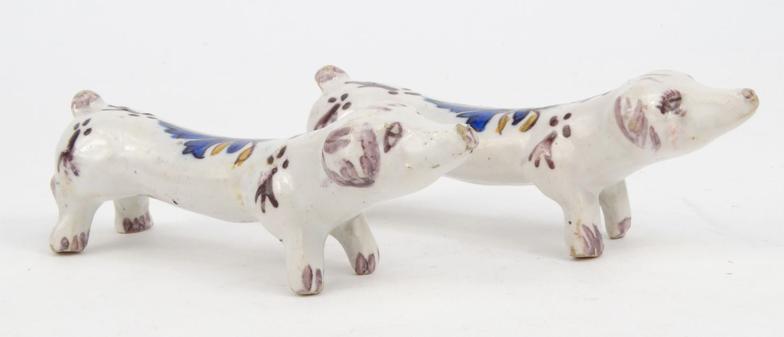 Two French faience pottery sausage dogs with hand painted fleur-de-lys, Cité de Carcasonne mark to - Image 3 of 17