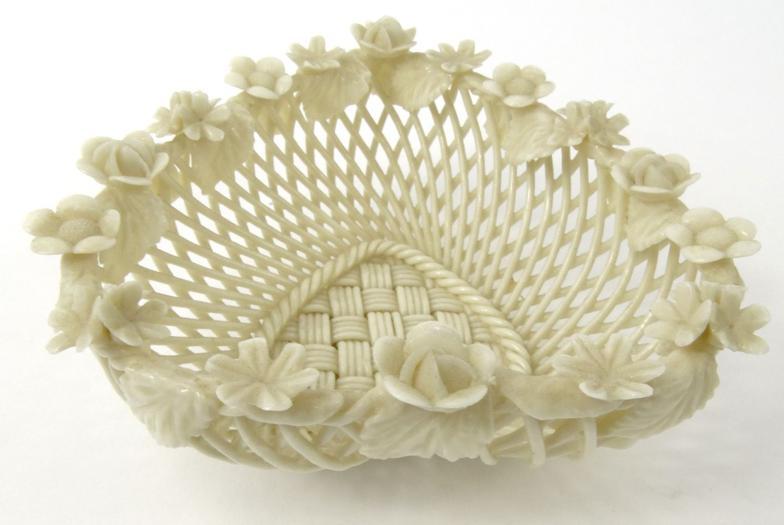 Belleek pierced floral heart shaped china basket, impressed Belleek mark to base, 12cm long : For - Image 6 of 8