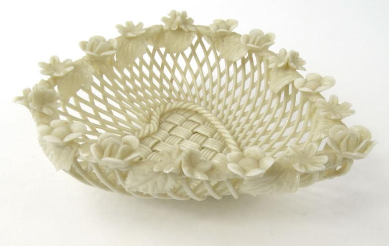 Belleek pierced floral heart shaped china basket, impressed Belleek mark to base, 12cm long : For - Image 5 of 8