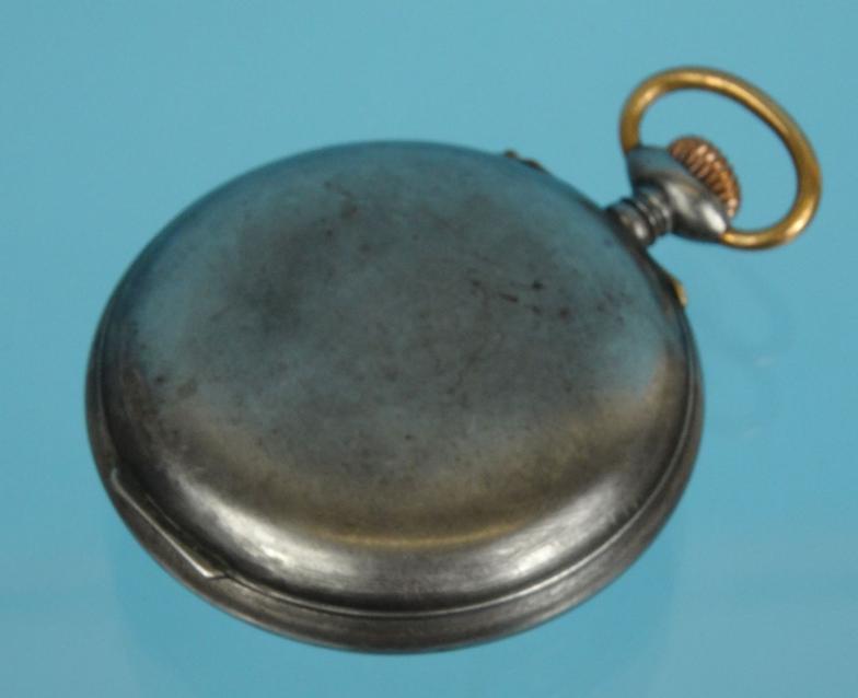 Military interest gun metal pocket watch with luminous hands : For Condition reports please visit - Image 3 of 7