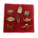 Military interest selection of World War I metal sweetheart badges including Souvenir du