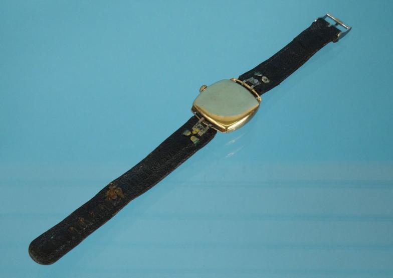 Military interest 9ct gold Longines wristwatch with luminous hands and dial : For Condition - Image 4 of 5