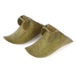 Pair of Victorian brass Spanish Colonial stirrups decorated with ladies' heads, Zatamea ermanos