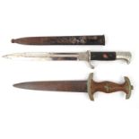 Military interest German World War II bayonet, together with a Nazi dagger, the largest 39cm